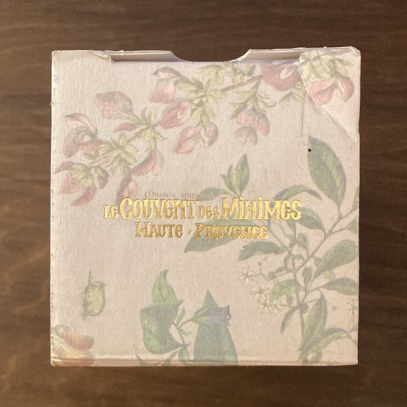 Bath & Body Works Le Couvent Des Minimes Diffusio Fragrance Oil Warmer - Picture 12 of 12